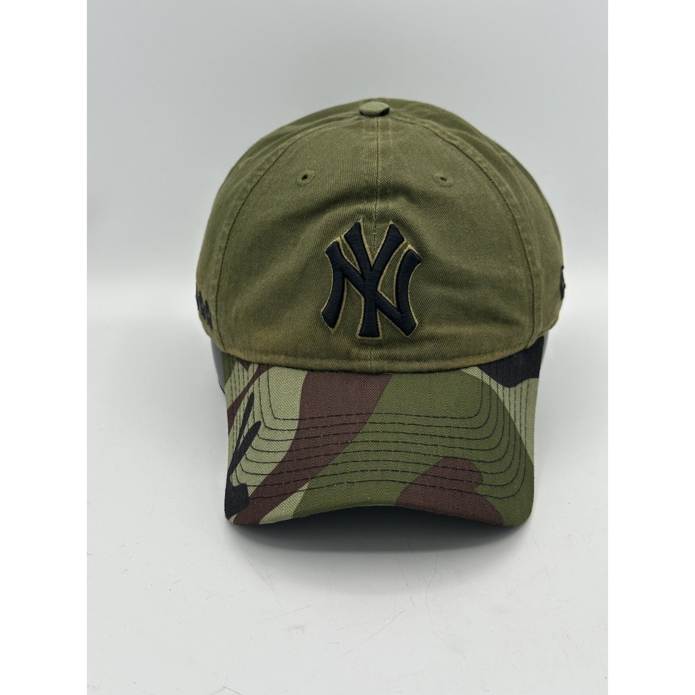 New Era Yankees 9TWENTY Olive Camo Military Stars Adjustable Strapback Hat MLB